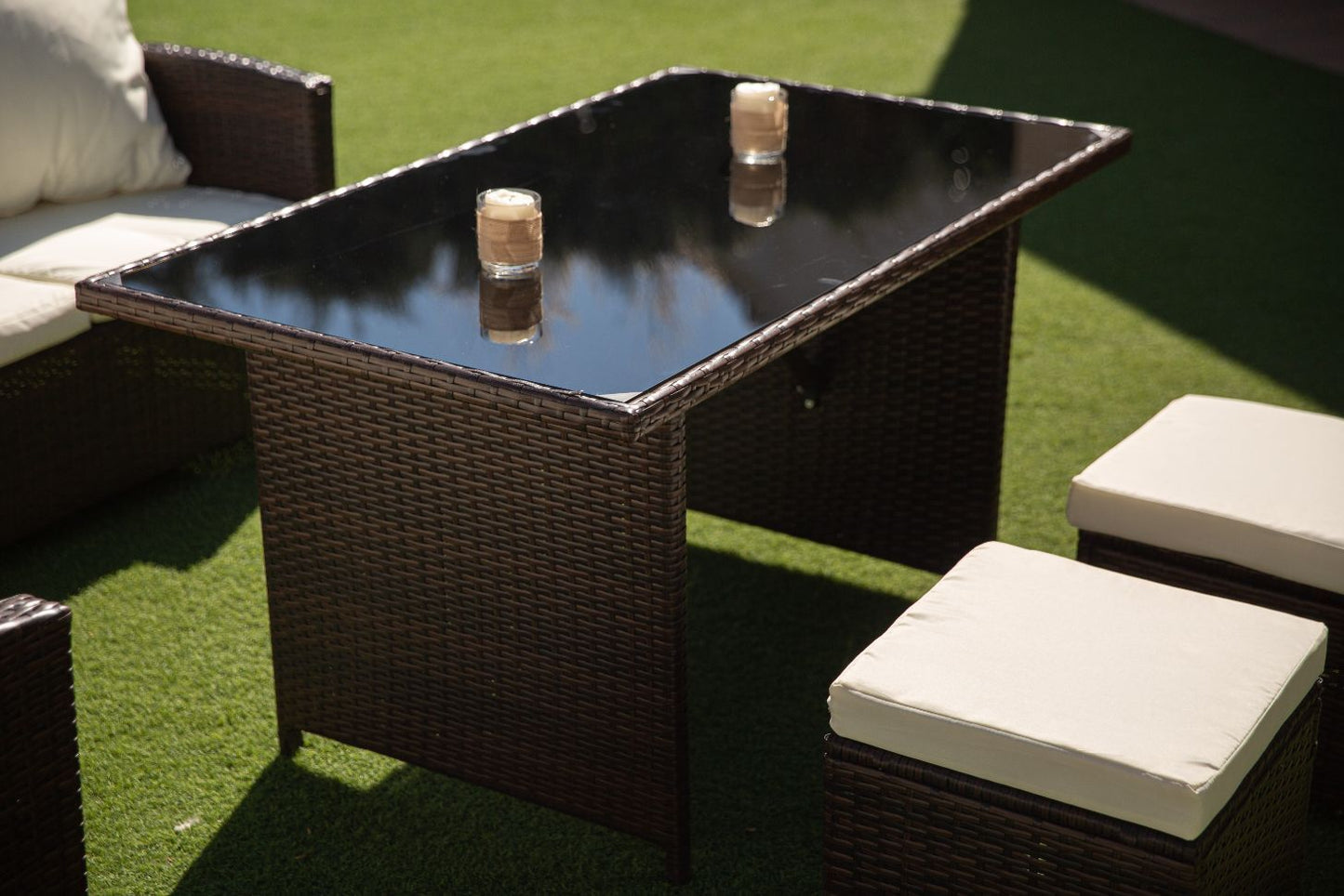 Sofa Rinconera + Mesa + 2 puffs de Ratan PE. Muebles de Jardin y Terraza